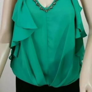 3/$25 Kelly Green Sleeveless Top